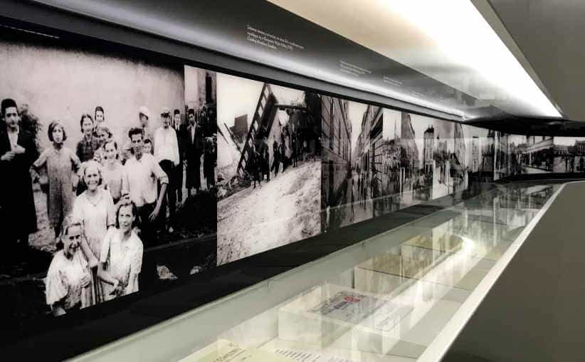 Photos on display in theJewish Museum & Synagogue in Oświęcim